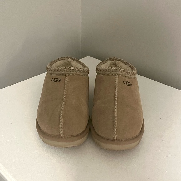 Women's DHGate Uggs - Picture 1 of 6